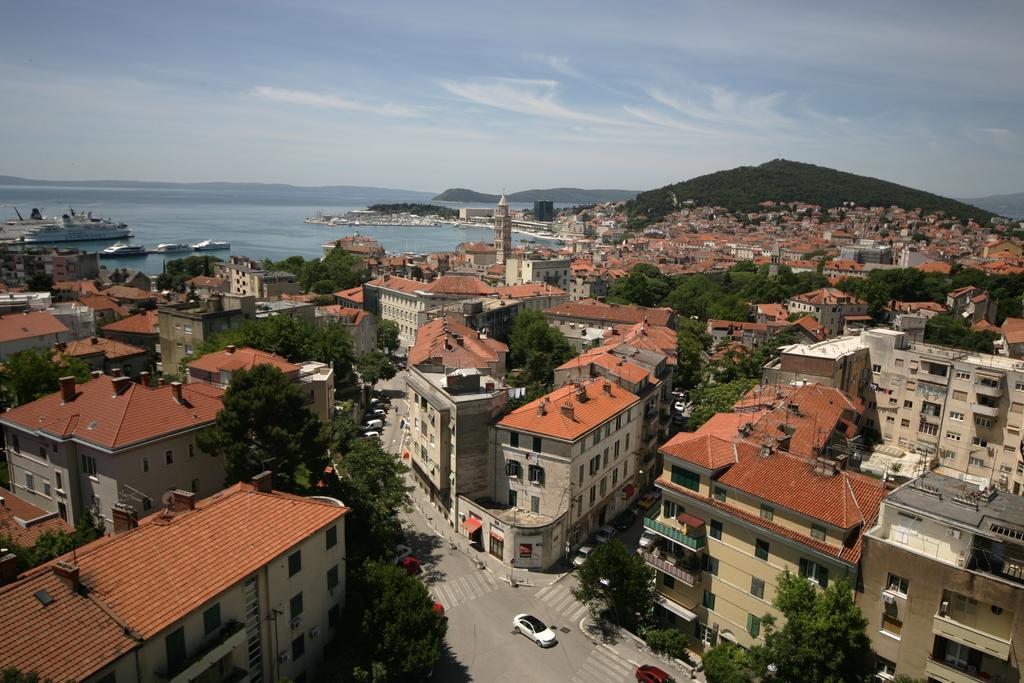 Apartment Panorama Split Bagian luar foto